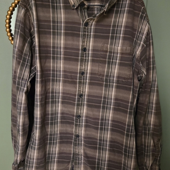 Eddie Bauer Other - Eddie Bauer Men's Plaid Button-Down Shirt - Brown and Black